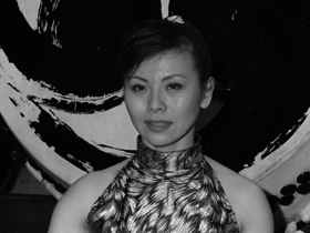川名真由美